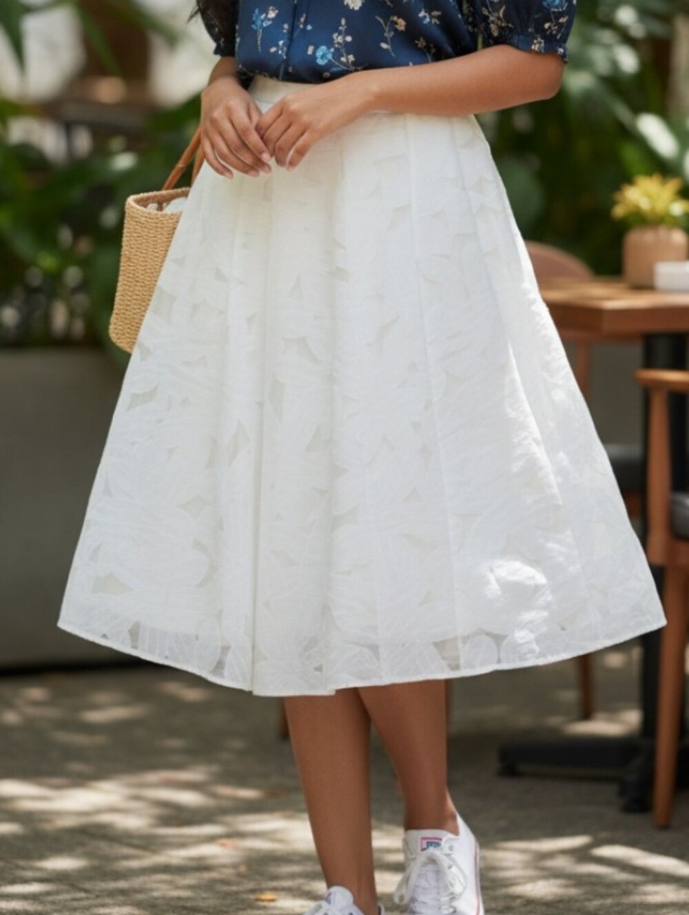 Ayla skirt Juniors Size 1 white